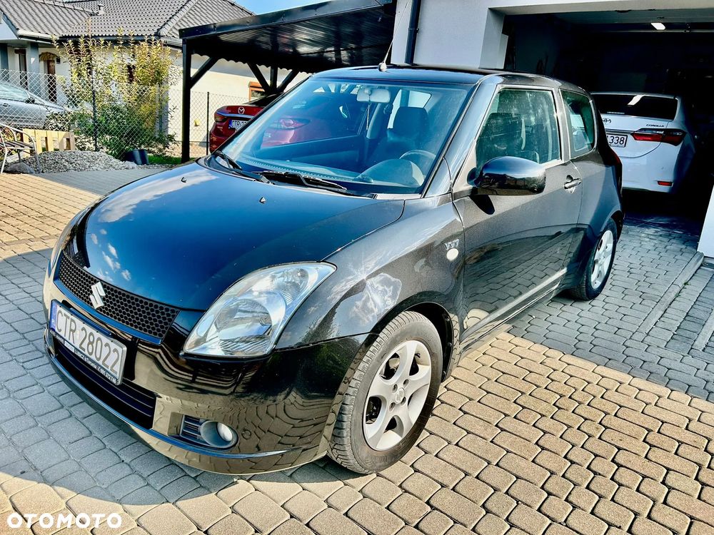 Suzuki Swift 1.5 GS - 1