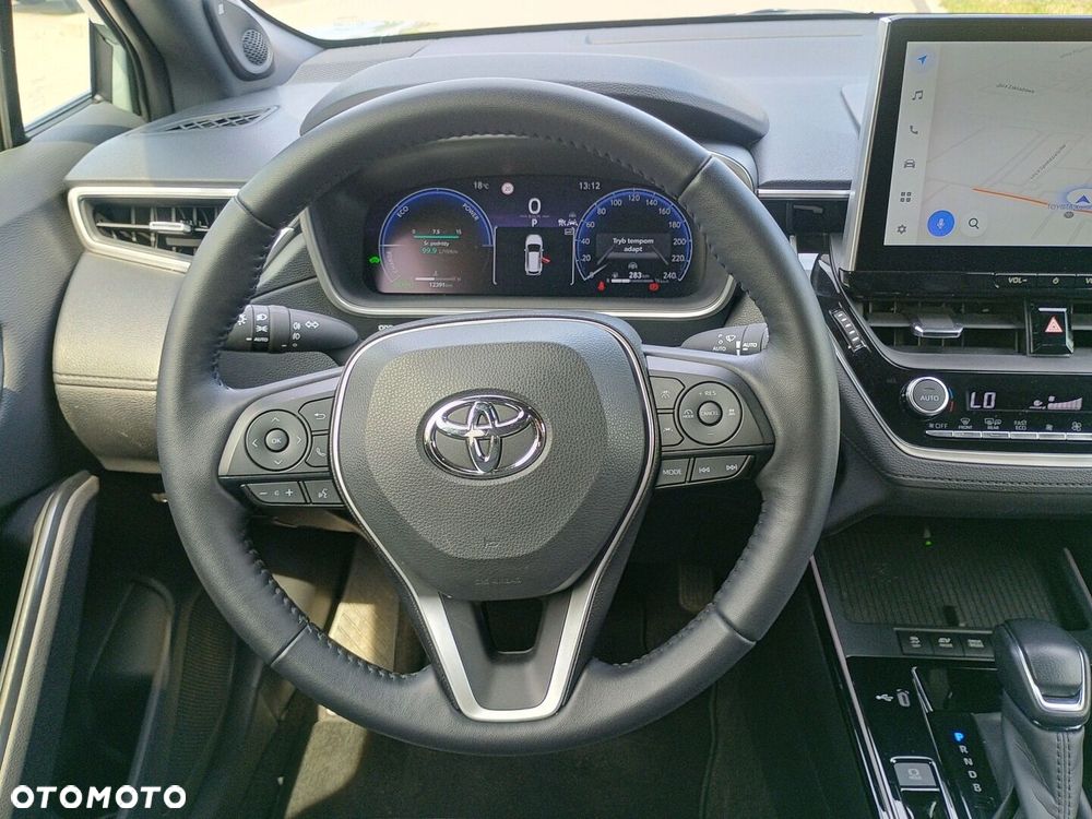 Toyota Corolla Cross - 15