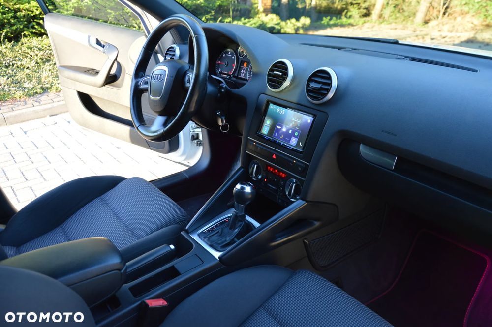 Audi A3 Sportback 2.0 TDI DPF S line Sportpaket - 17