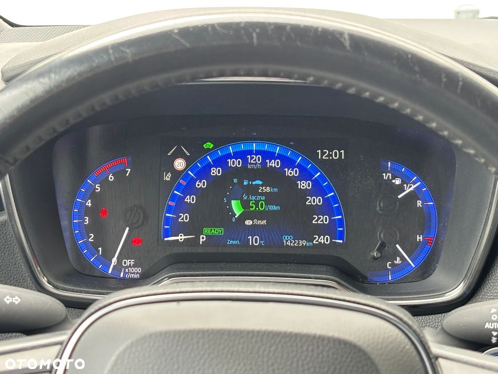 Toyota Corolla 1.8 Hybrid Executive - 20