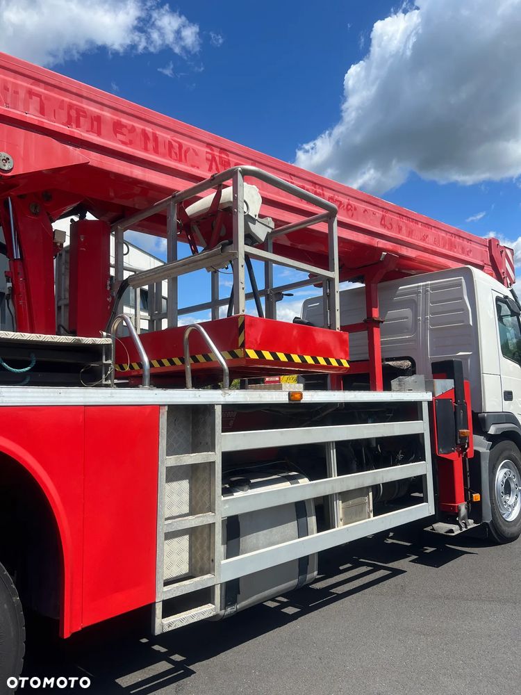Volvo Bronto S37 XDT - 18