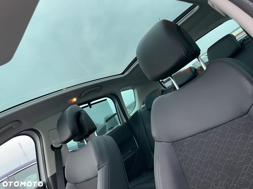 Peugeot 3008 HDi FAP 150 Platinum - 37