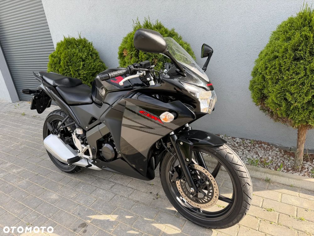 Honda CBR - 7