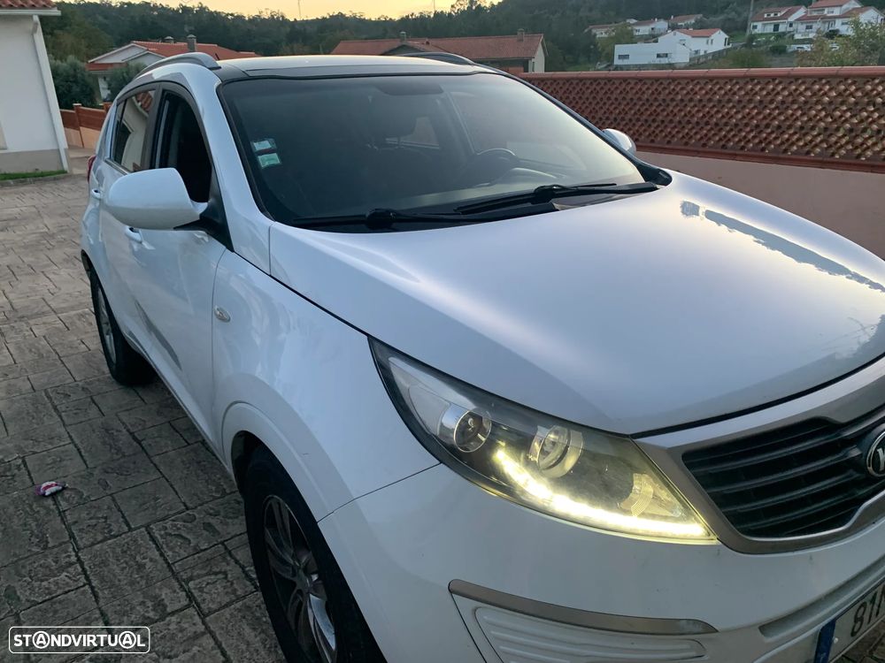 Kia Sportage 1.7 CRDi ISG More Edition - 3