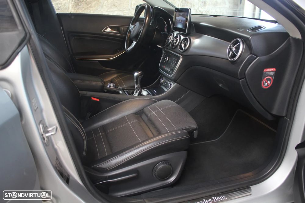 Mercedes-Benz CLA 180 d Urban - 14