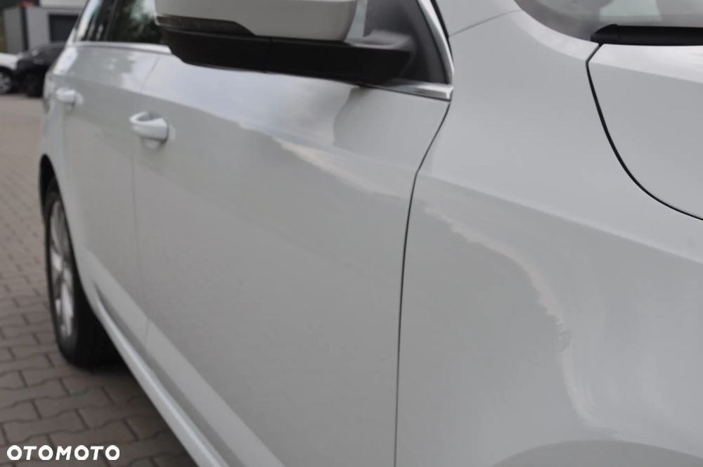 Skoda Octavia 2.0 TDI Edition DSG - 21