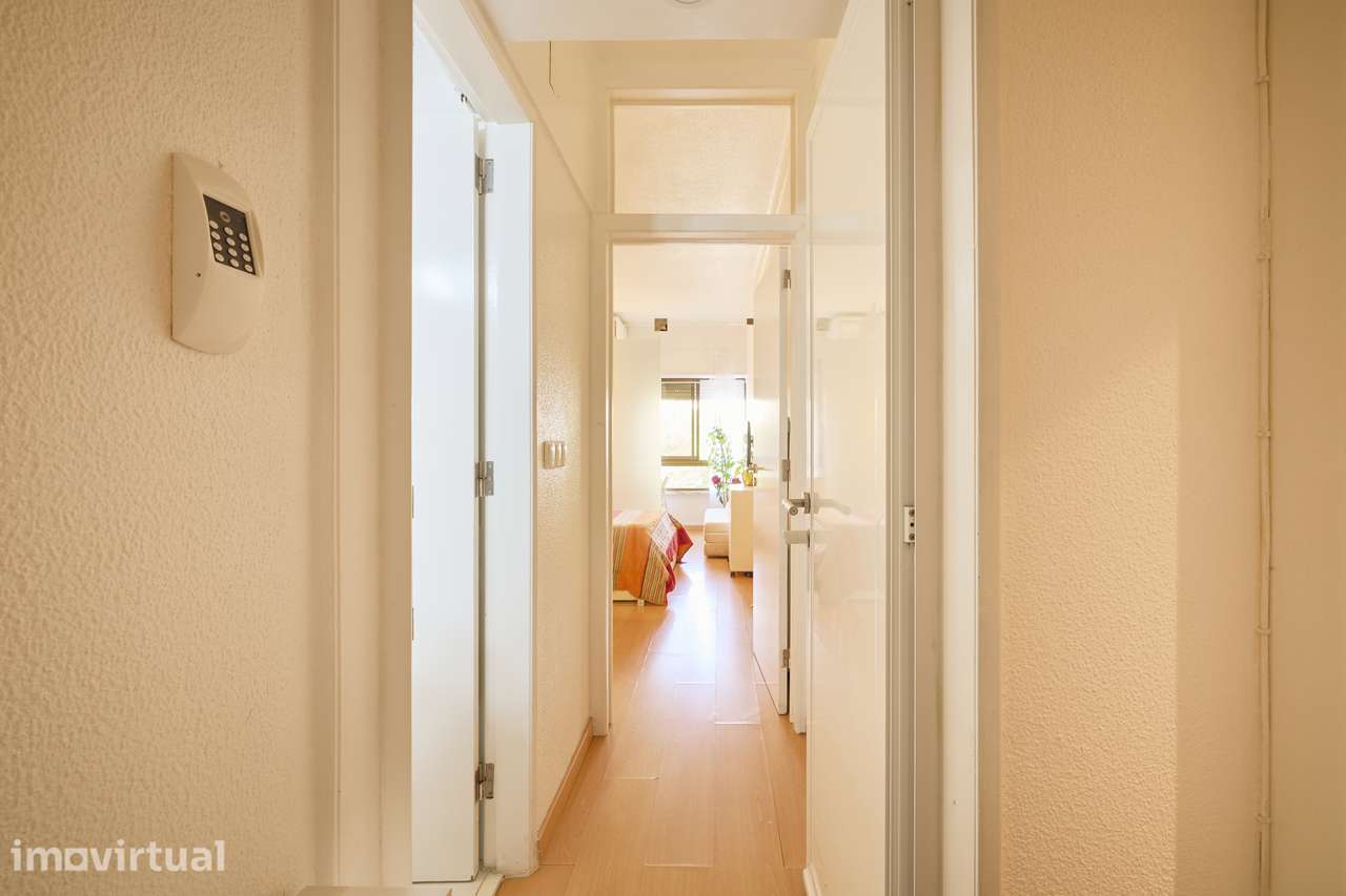 Estudio(LOFT) zona nobre-QtªGrande, 5 mins carro Shoping Colombo metro - Grande imagem: 2/24