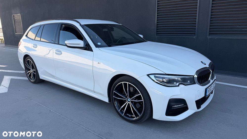 BMW Seria 3 320d xDrive Edition M Sport Shadow - 2