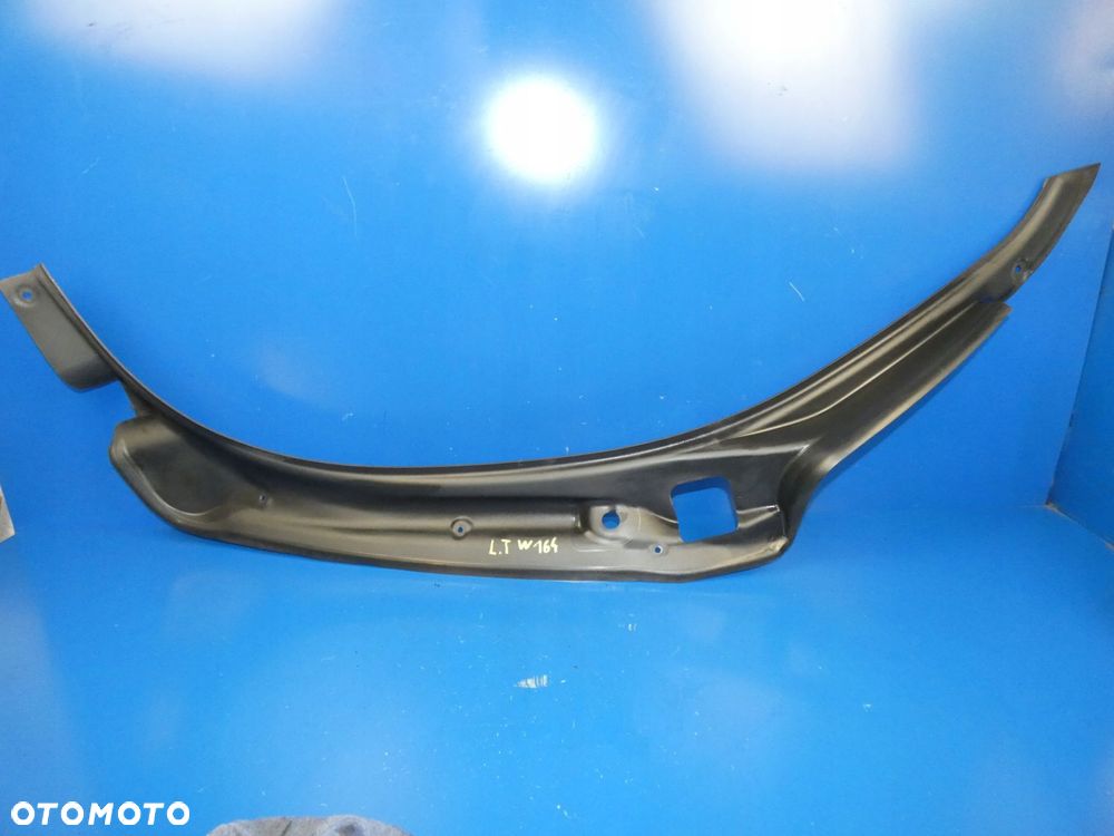 MERCEDES ML W164 LISTWA KLAPY BAGAŻNIKA LEWA - 1