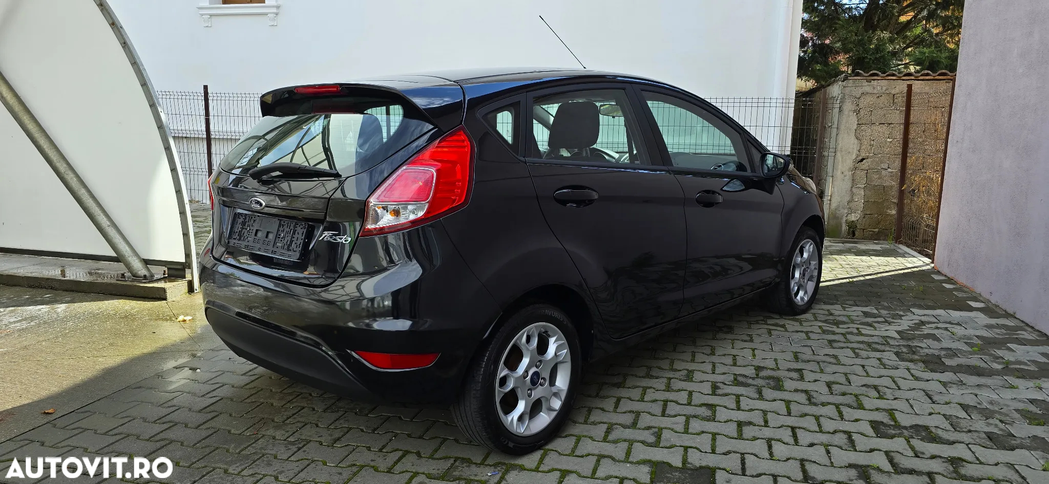 Ford Fiesta 1.0 Titanium - 9