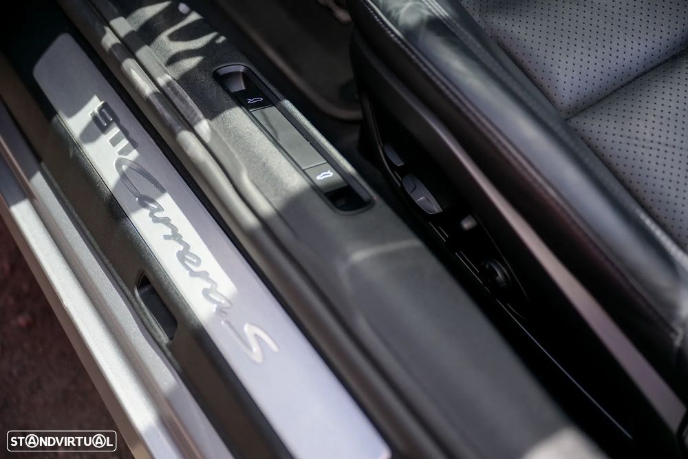 Porsche 911 (992) Carrera S PDK - 34