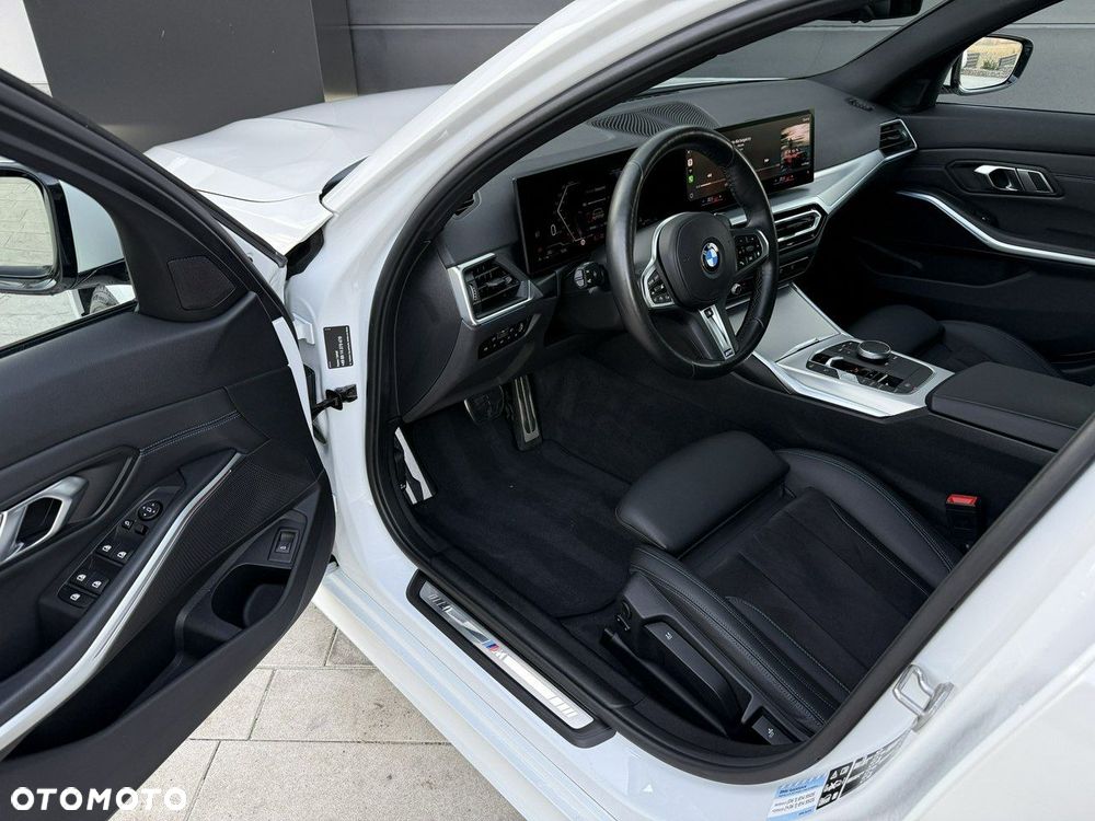 BMW Seria 3 320d xDrive Edition M Sport Shadow - 5