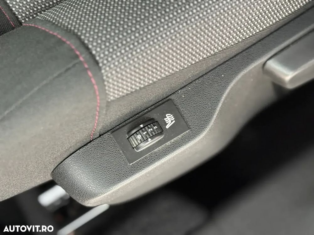 Citroën C4 Cactus 1.2 PureTech S&S EAT6 Feel - 34