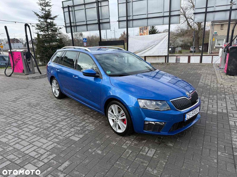 Skoda Octavia 2.0 TDI RS DSG - 2
