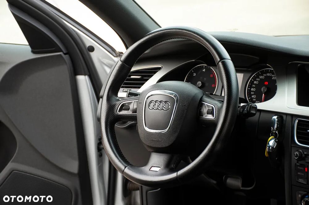 Audi A4 Avant 2.0 TDI DPF S line Sportpaket - 26