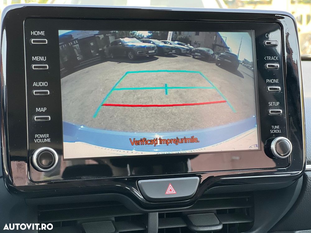 Toyota Yaris 1.5 CVT Dynamic - 19