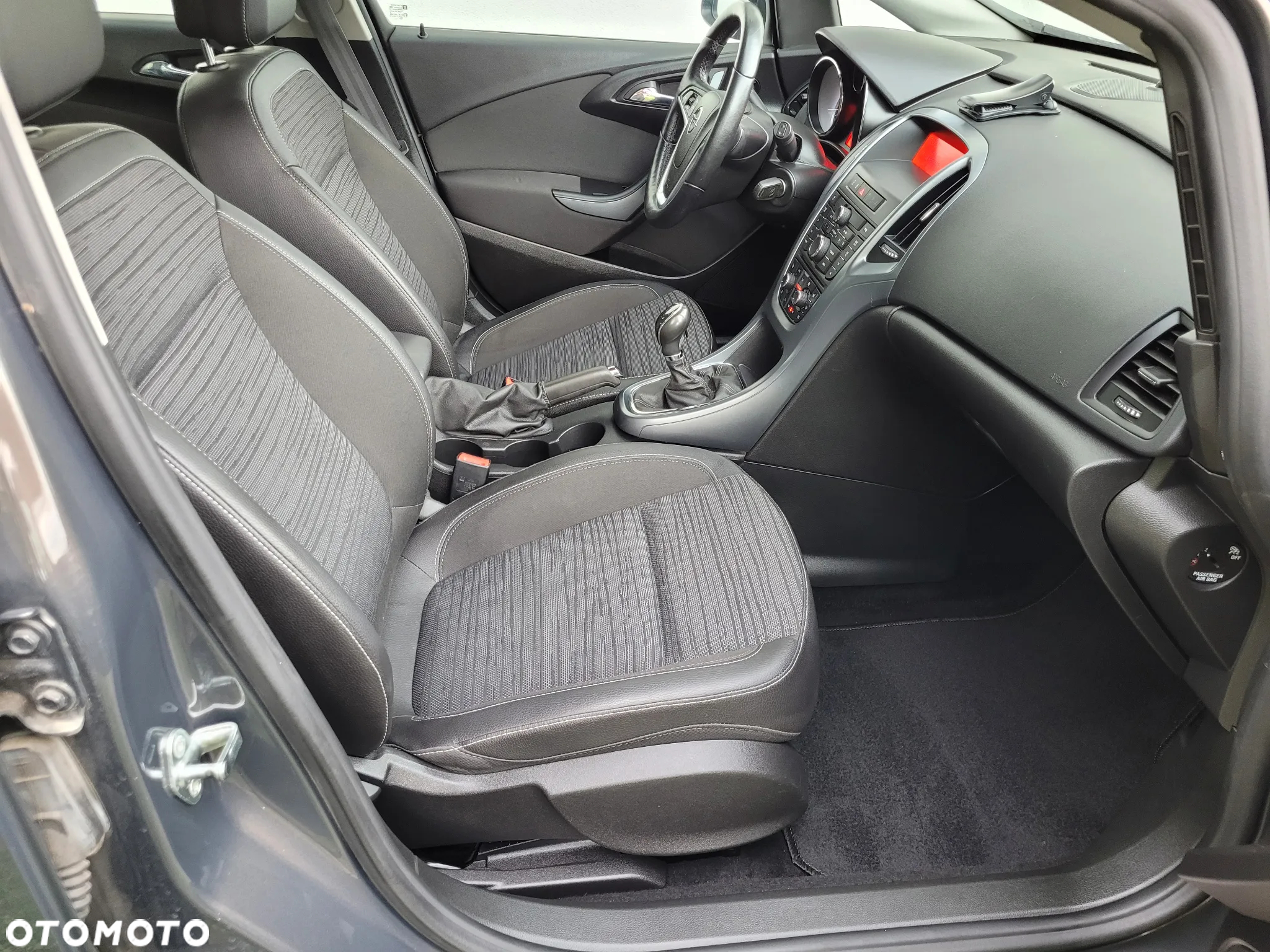 Opel Astra 1.6 Sports Tourer Active - 16