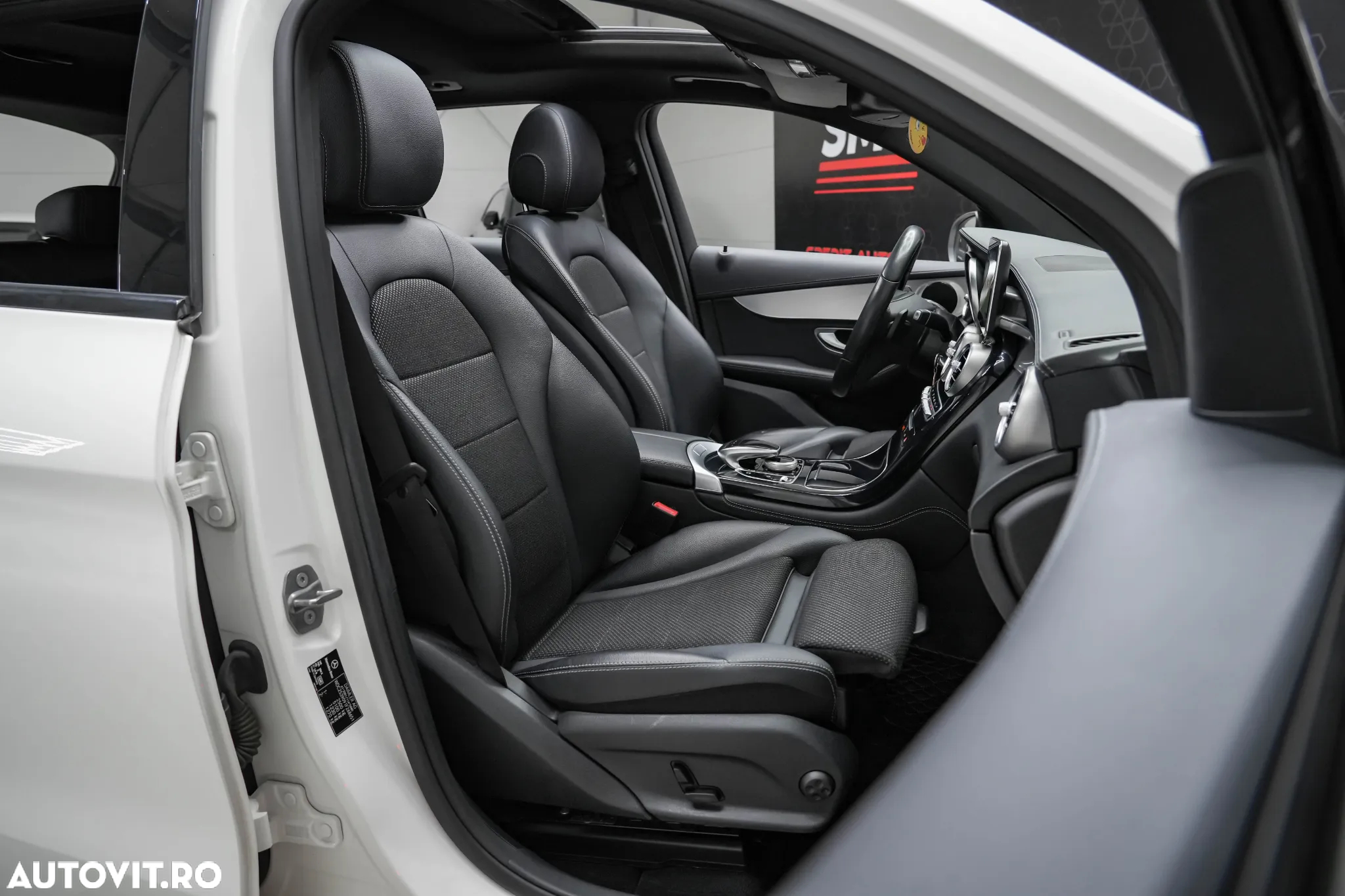 Mercedes-Benz GLC 250 d 4Matic 9G-TRONIC - 10