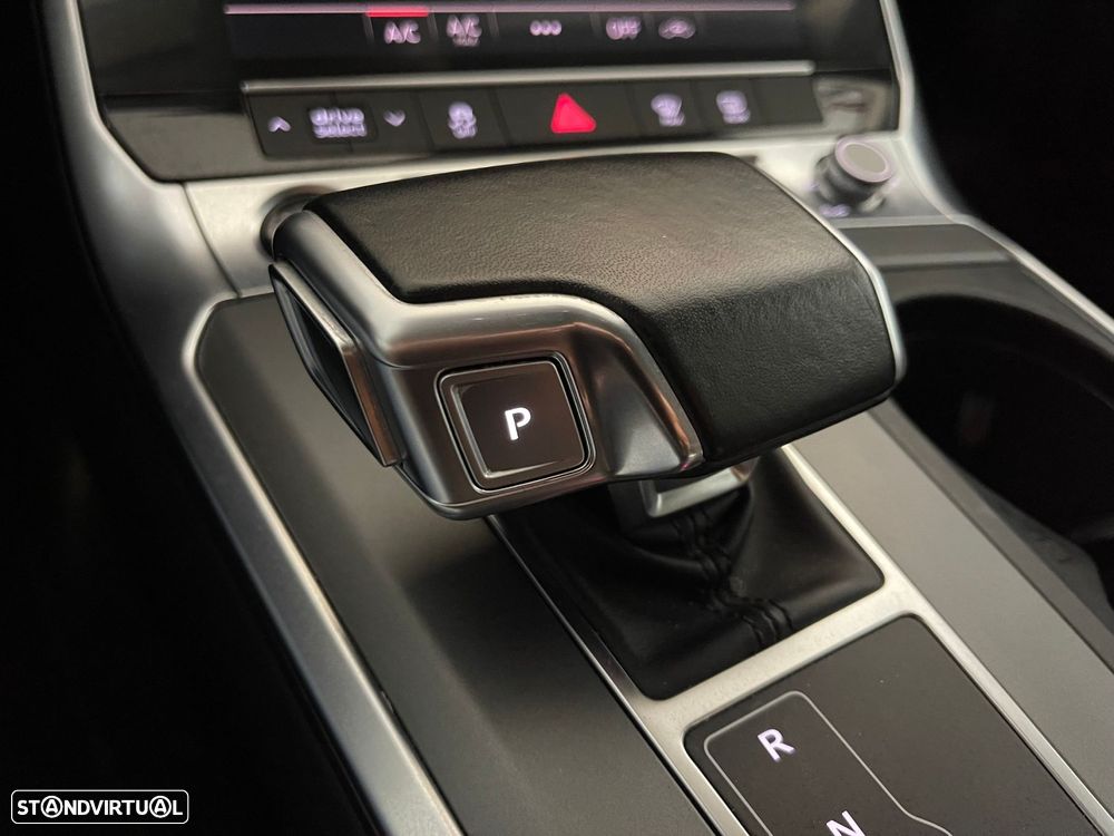 Audi A6 Avant 40 TDI S tronic - 29