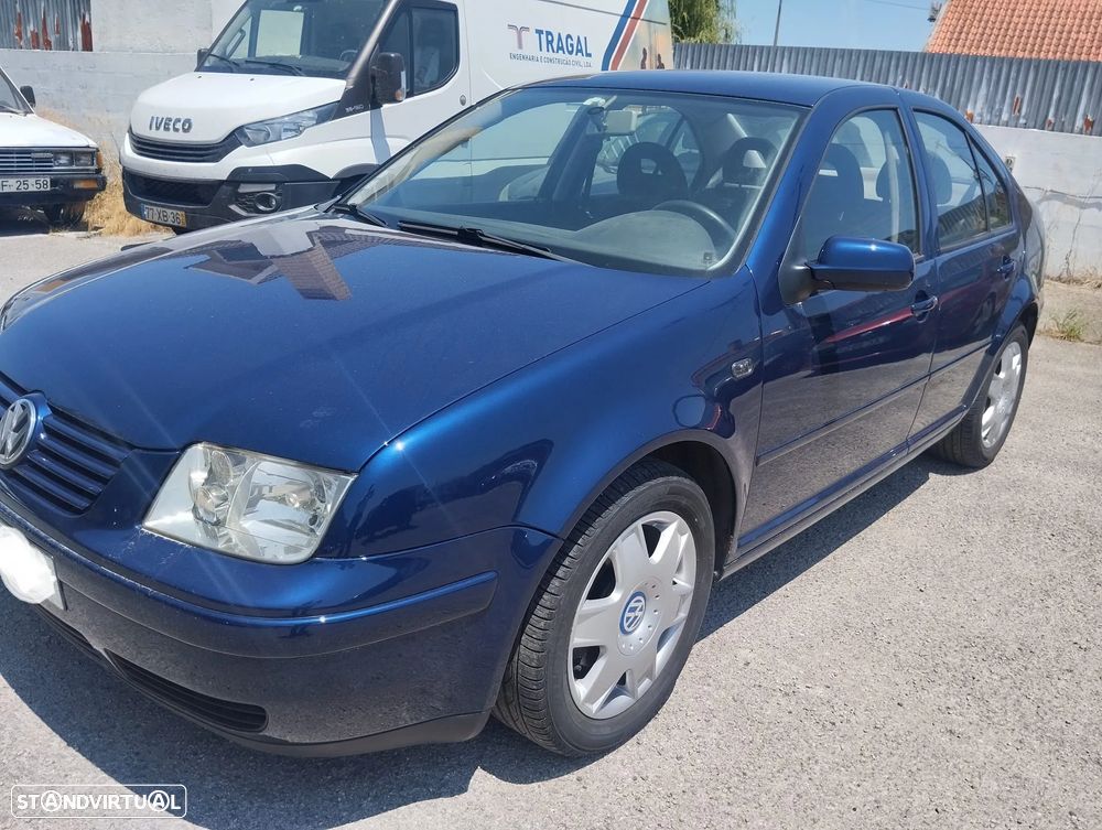 VW Bora 1.9 TDi Confortline - 5