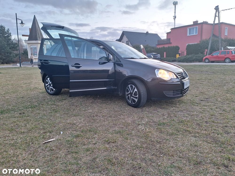 Volkswagen Polo 1.4 Comfortline - 18