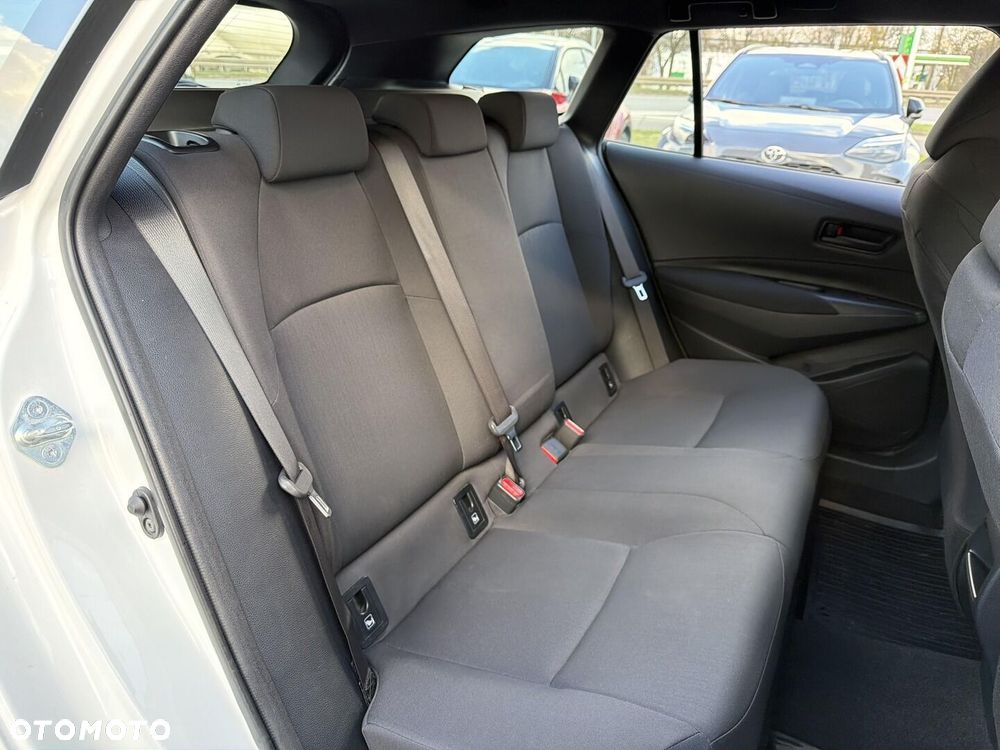 Toyota Corolla 1.8 Hybrid Active - 22