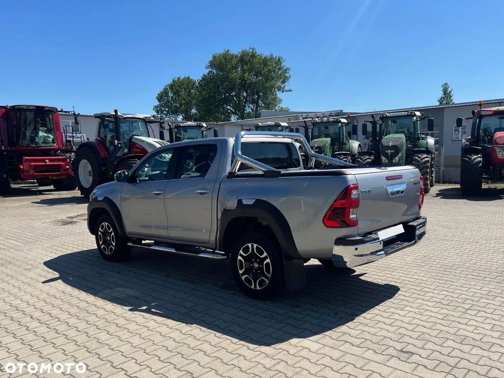 Toyota Hilux 2.8 D-4D Double Cab SR5 4x4 - 3
