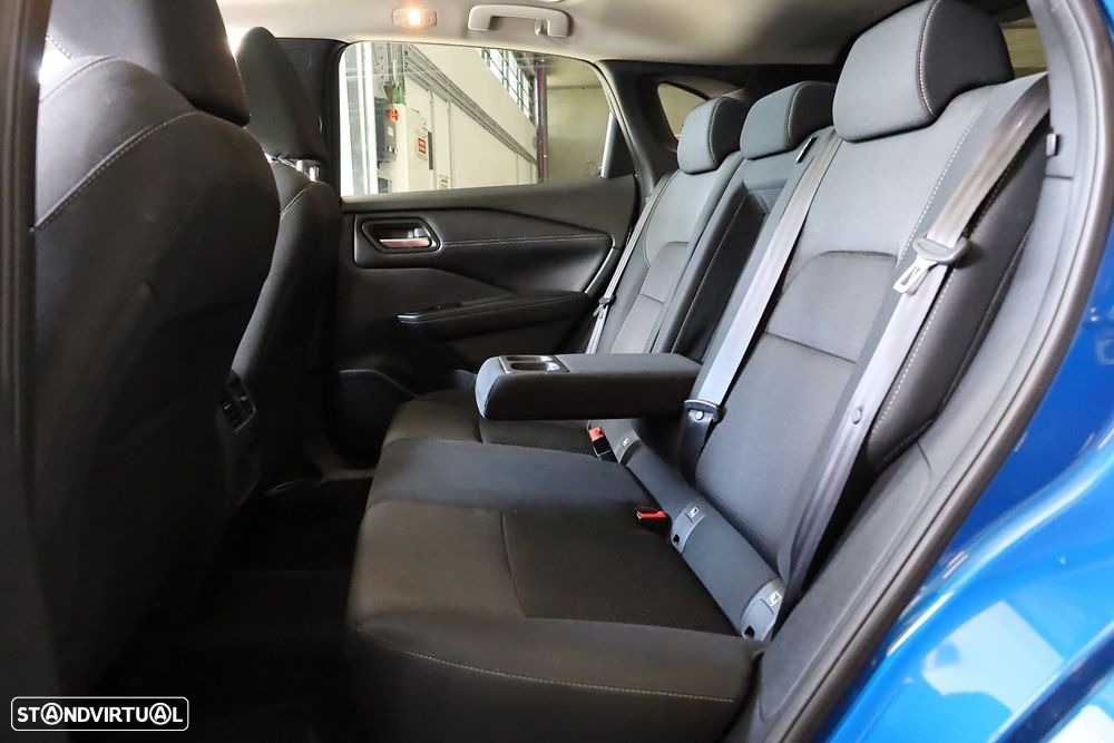 Nissan Qashqai 1.3 DIG-T N-Connecta - 42