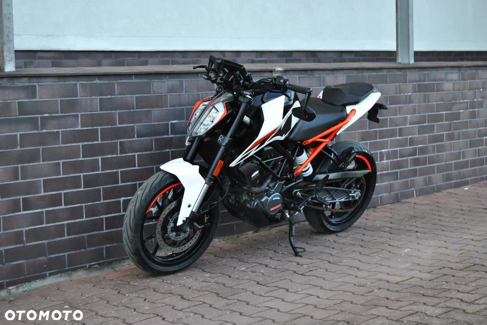 KTM Duke - 4
