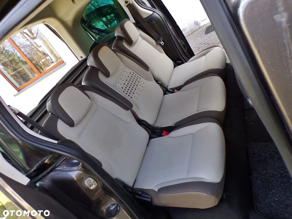 Citroën Berlingo Multispace PureTech 110 SHINE - 27