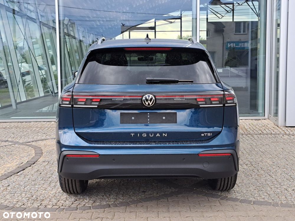 Volkswagen Tiguan - 6