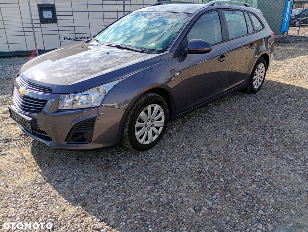 Chevrolet Cruze 1.6 LS - 1