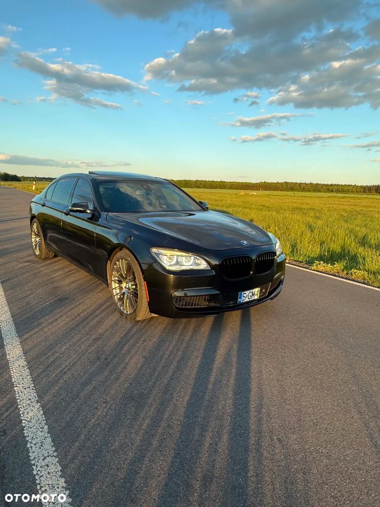 BMW Seria 7 750Li - 3
