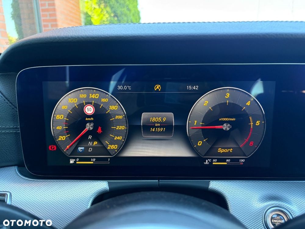 Mercedes-Benz Klasa E 220 d 9G-TRONIC Exclusive - 10