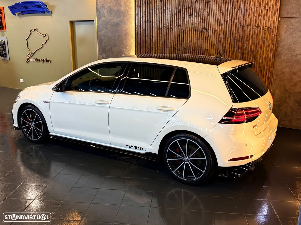 VW Golf GTI TCR 2.0 TSI OPF DSG - 11