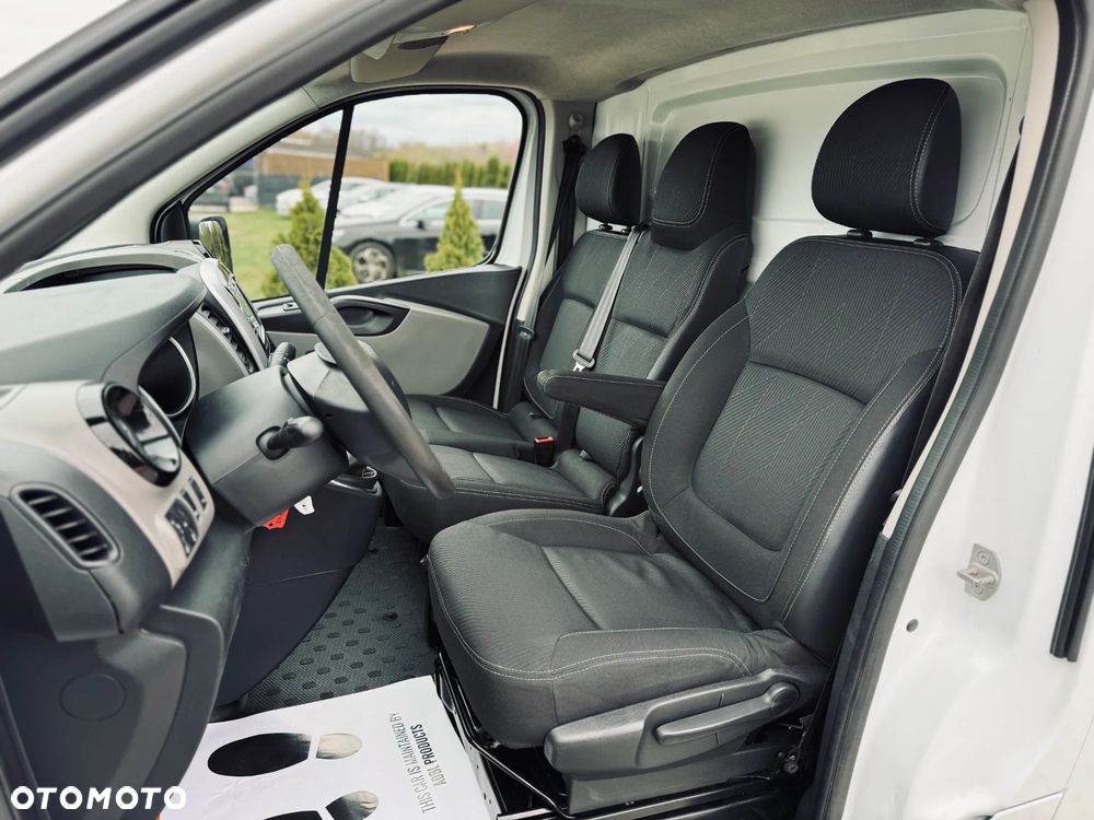 Renault Traffic - 19