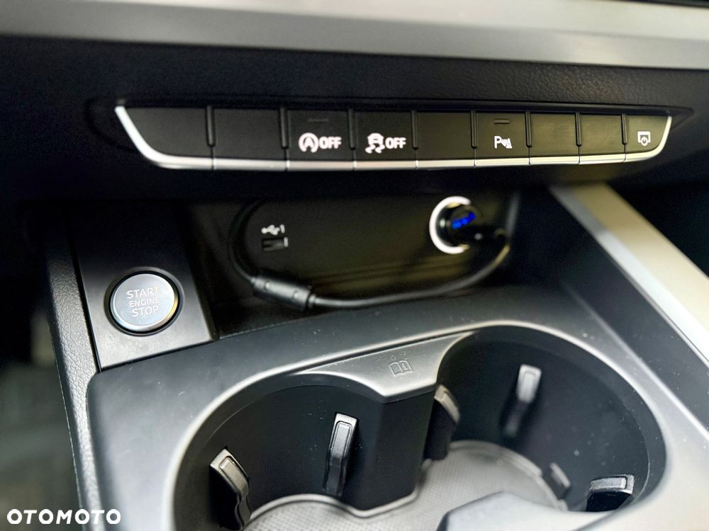 Audi A4 Avant 35 TDI S tronic S line - 36