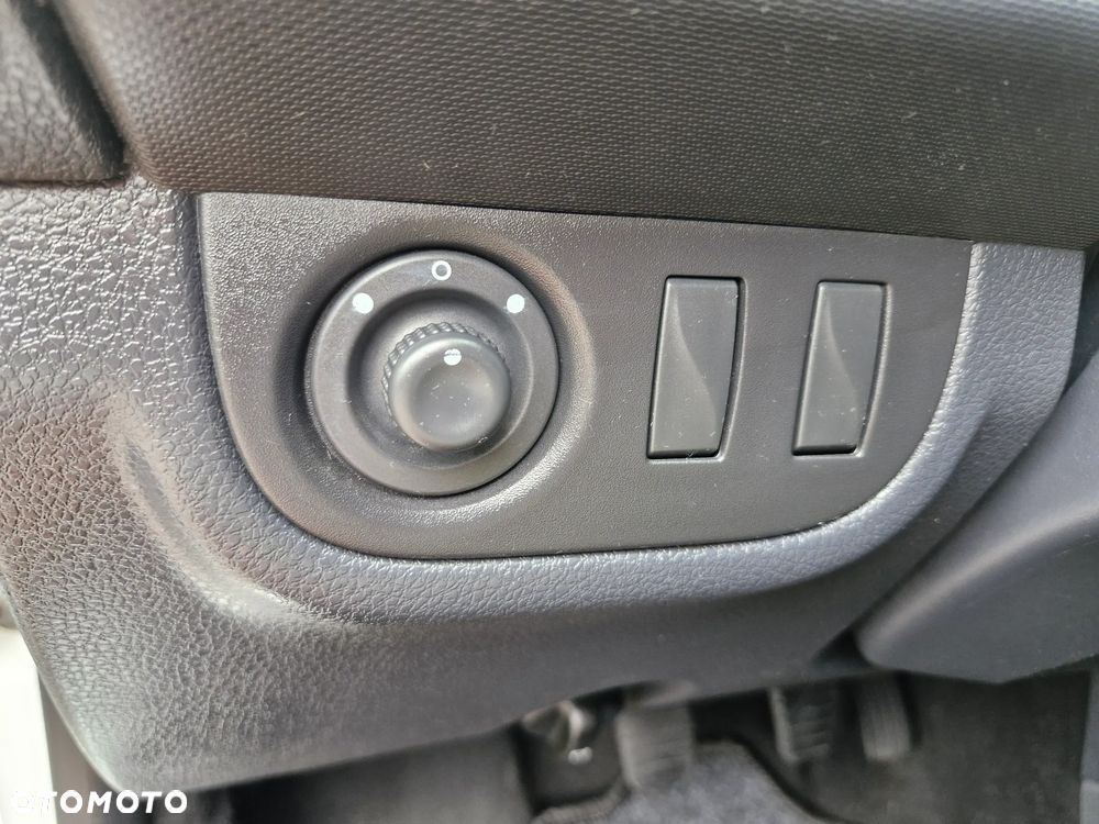 Dacia Sandero 1.2 16V 75 Essentiel - 20