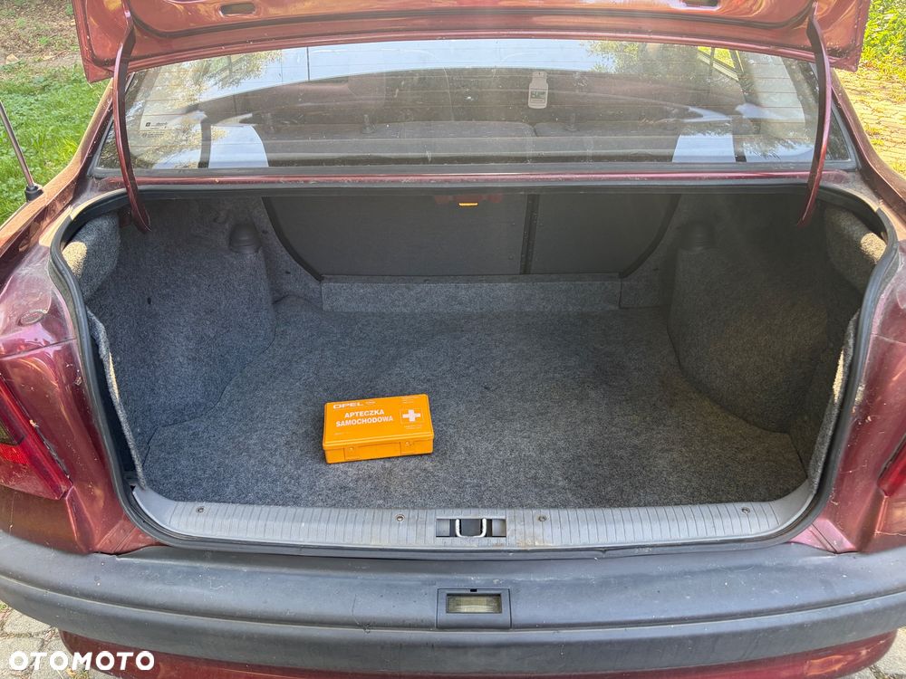 Opel Astra - 8