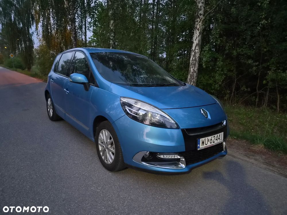 Renault Scenic 2.0 16V Privilege CVT Euro5 - 2