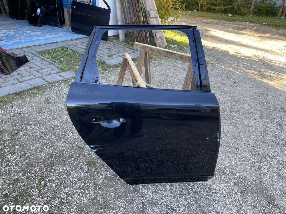 DRZWI TYLNE PRAWE VOLVO XC60 SC 60 I 08-17 31335543 - 1