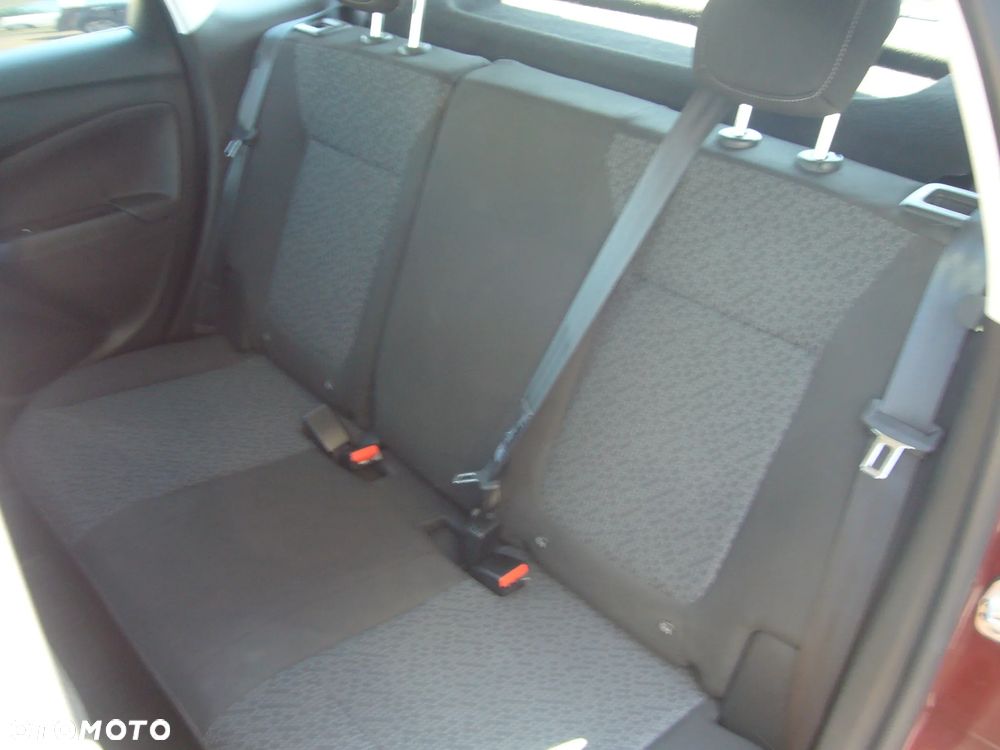 Opel Crossland X 1.2 Design Line - 14