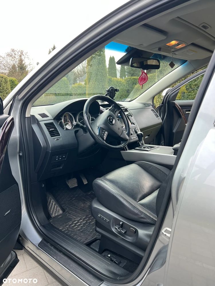 Mazda CX-9 - 10