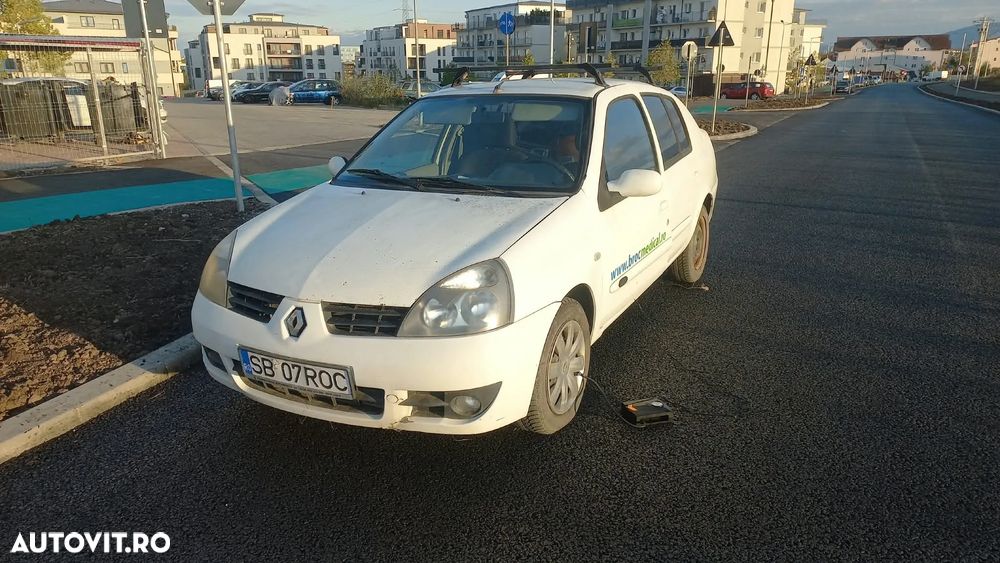 Renault Symbol - 3