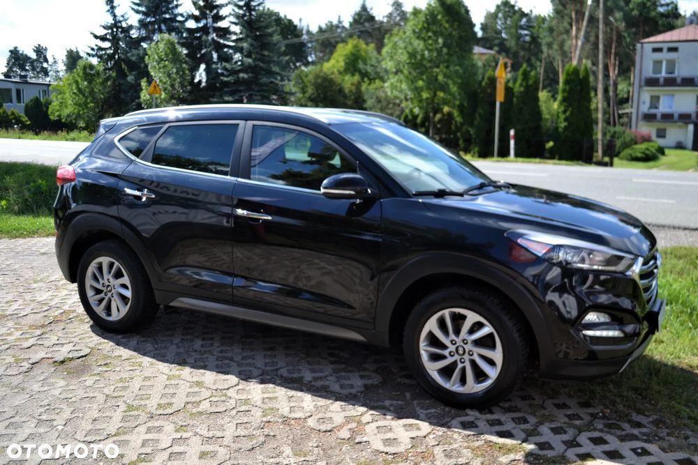 Hyundai Tucson 2.0 CRDI 4WD Style - 16
