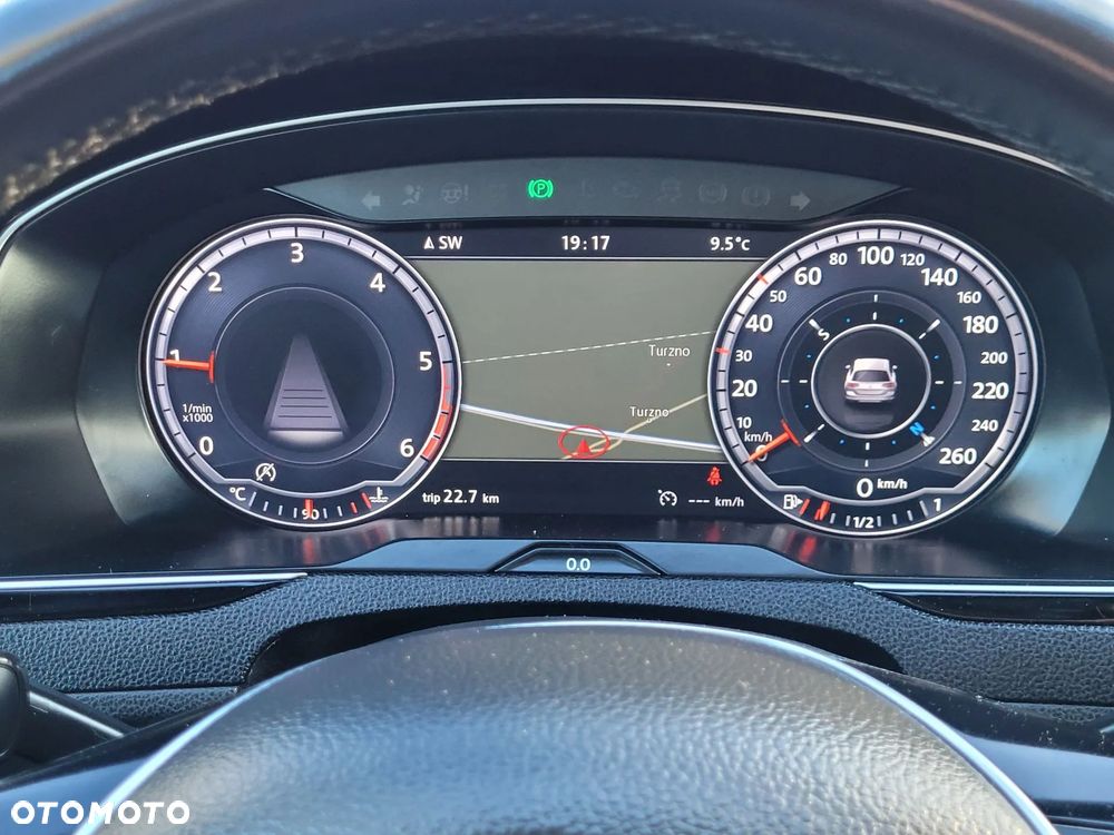 Volkswagen Passat 2.0 TDI (BlueMotion Technology) Highline - 26