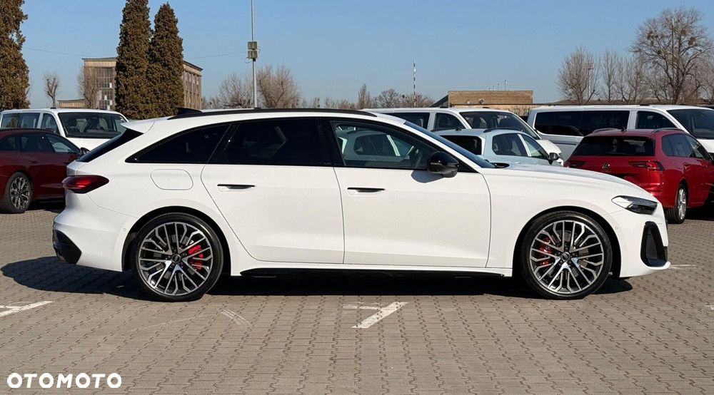 Audi S5 Avant - 9