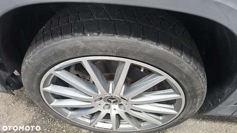 Mercedes-Benz GLA - 19