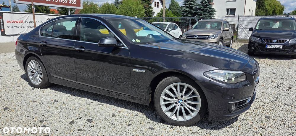 BMW Seria 5 520d xDrive Luxury Line - 14