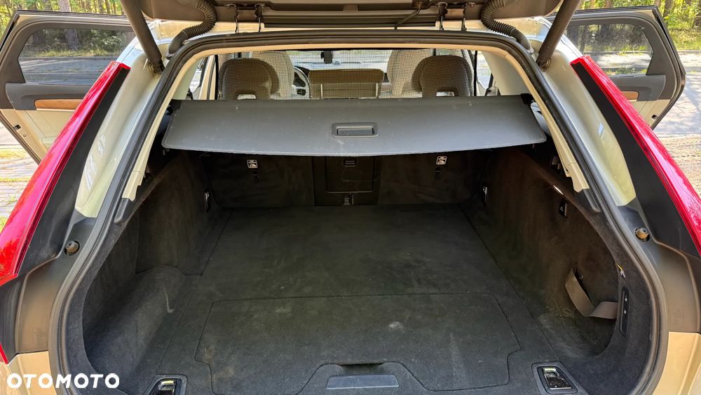 Volvo V90 D5 AWD Inscription - 8